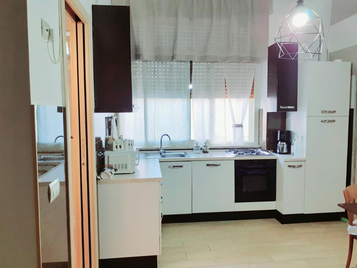 דירות מונופולי Nonna Tetta Chic Station & Center Walkable מראה חיצוני תמונה