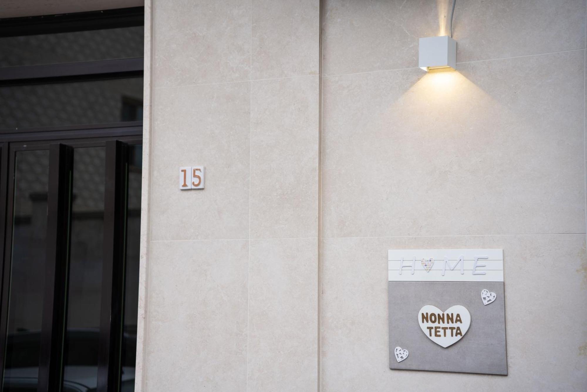 דירות מונופולי Nonna Tetta Chic Station & Center Walkable מראה חיצוני תמונה