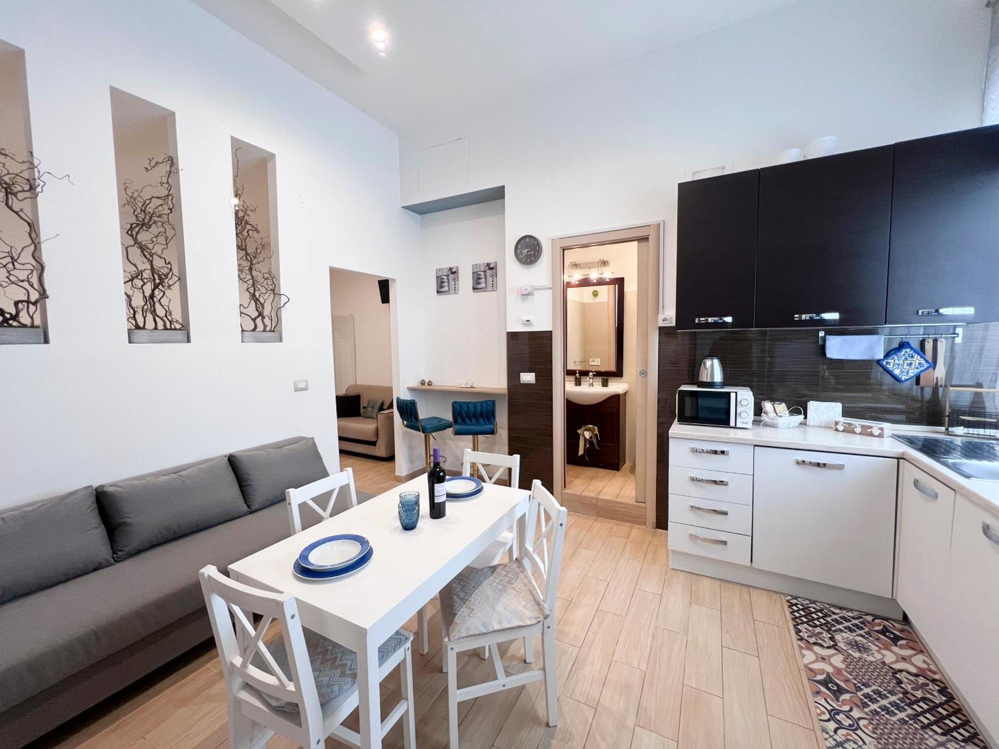 דירות מונופולי Nonna Tetta Chic Station & Center Walkable מראה חיצוני תמונה